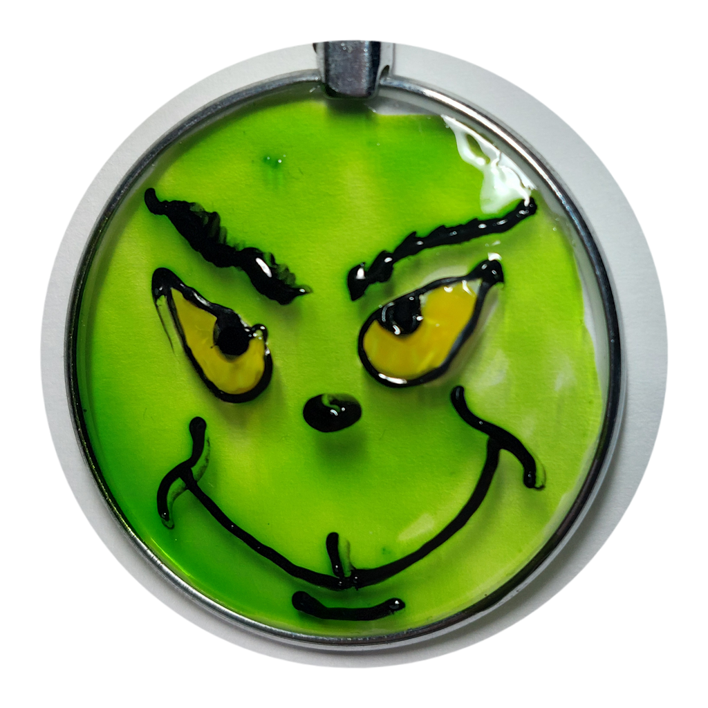 Grinch pendant image 0