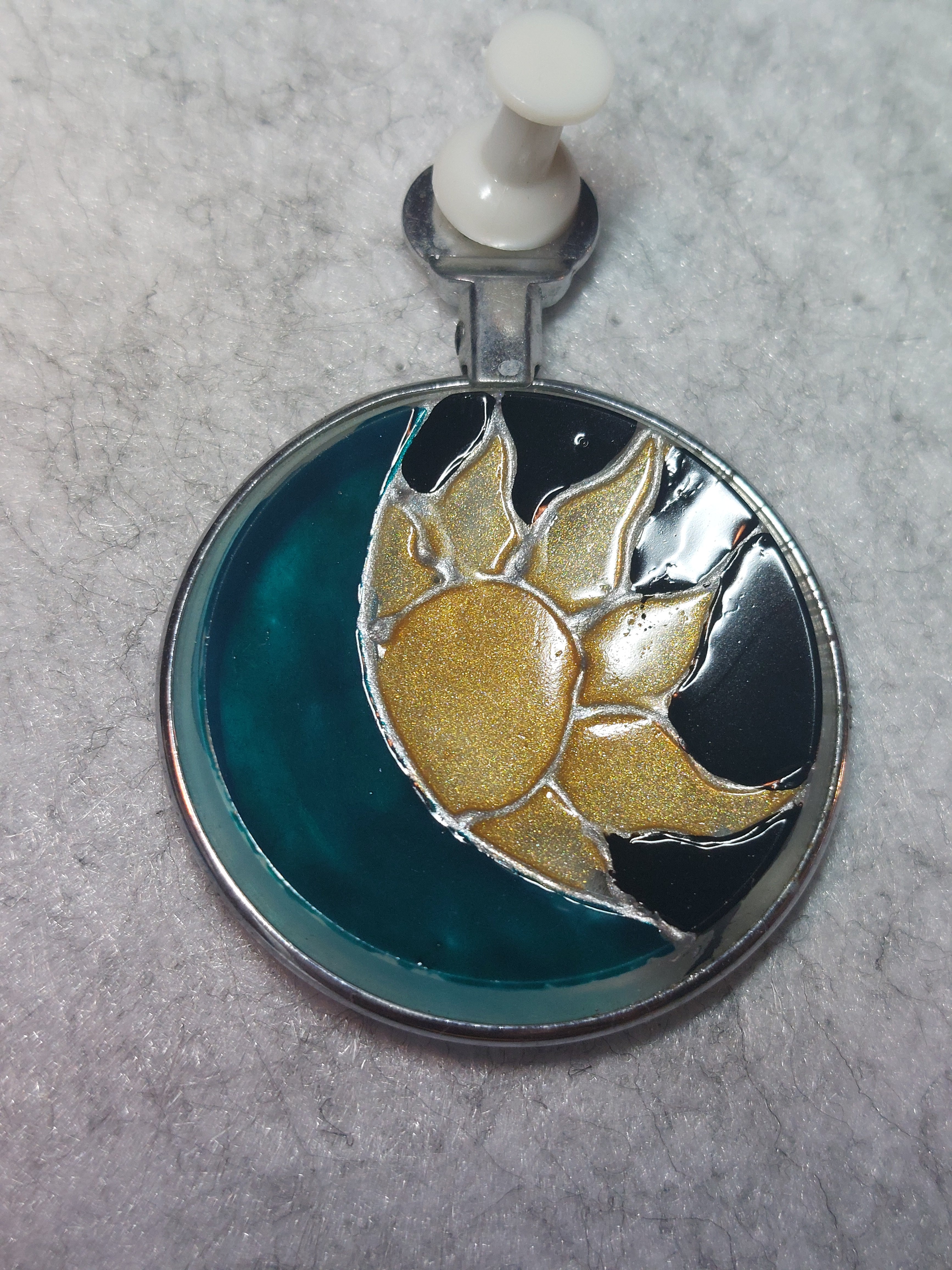 Sun and Moon image 0